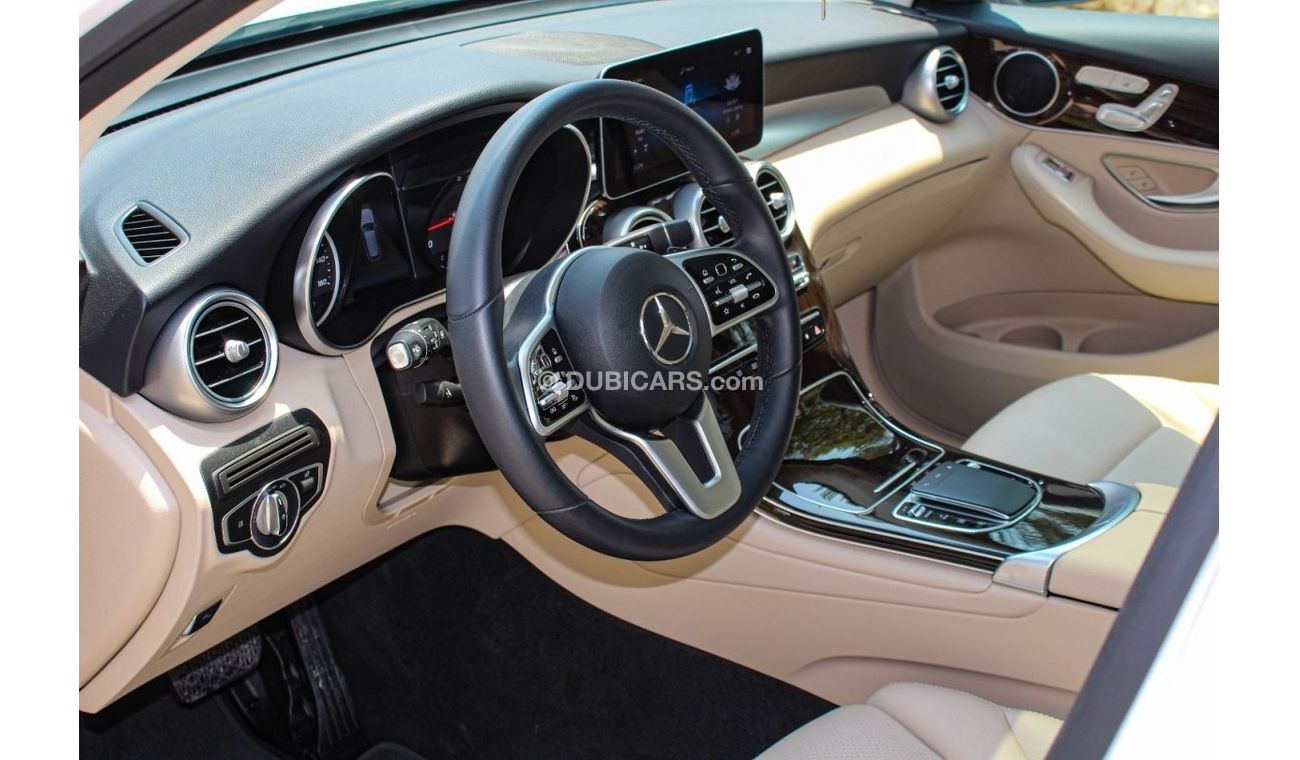 Mercedes-Benz GLC 300 Premium MERCEDES-BENZ GLC300