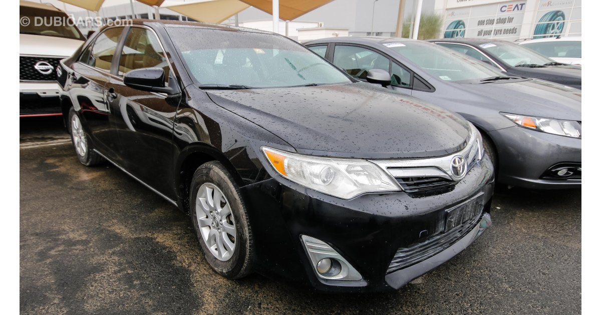 Toyota Camry LE for sale: AED 26,000. Black, 2012