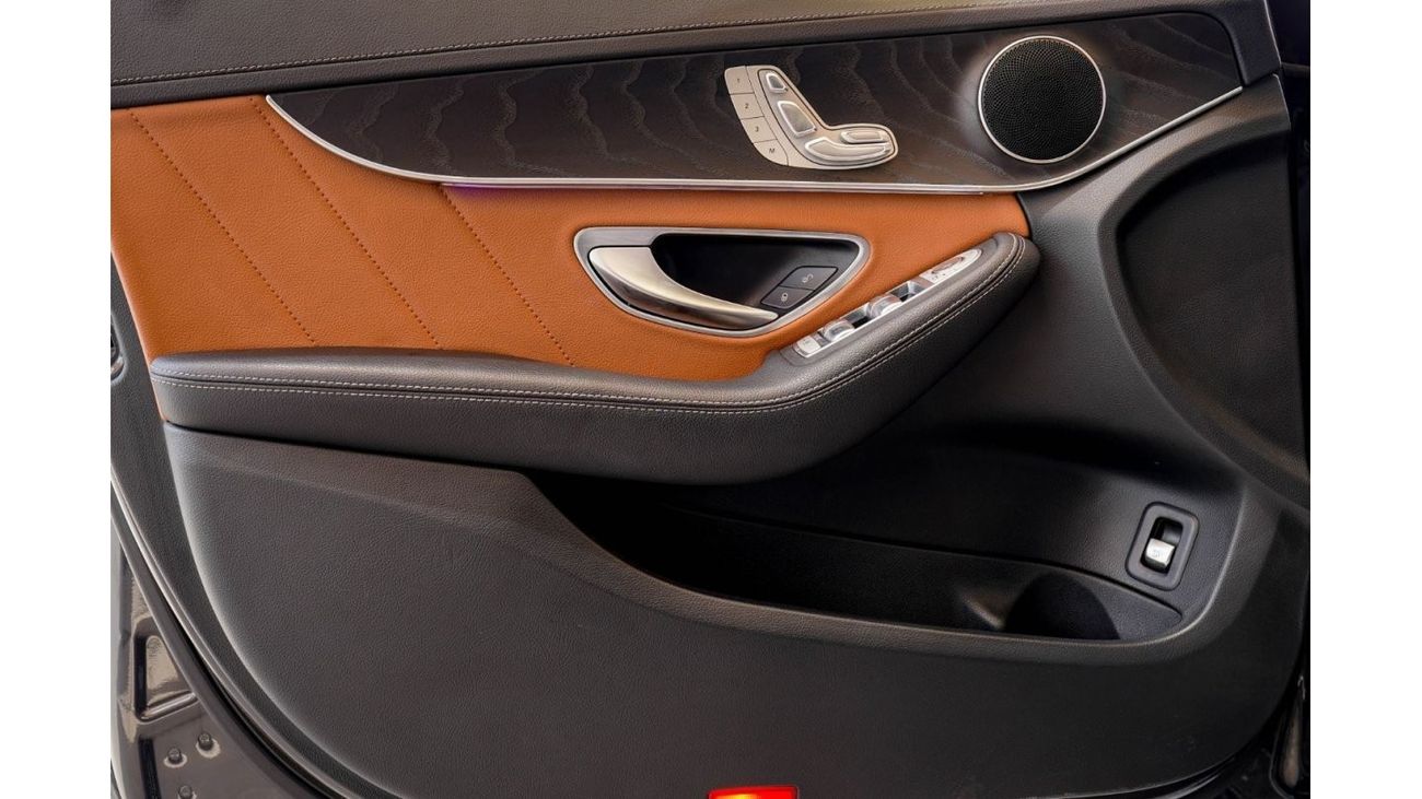 مرسيدس بنز C 200 بريميوم