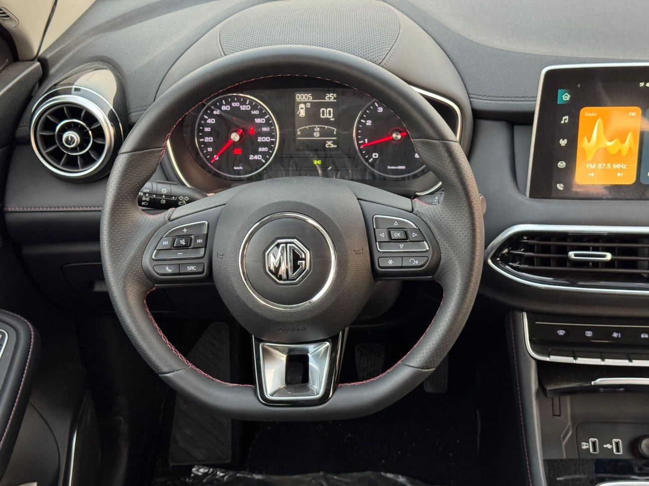 MG HS 20T 1.5L Petrol Manual 2024 Export Price @ 38,000 AED