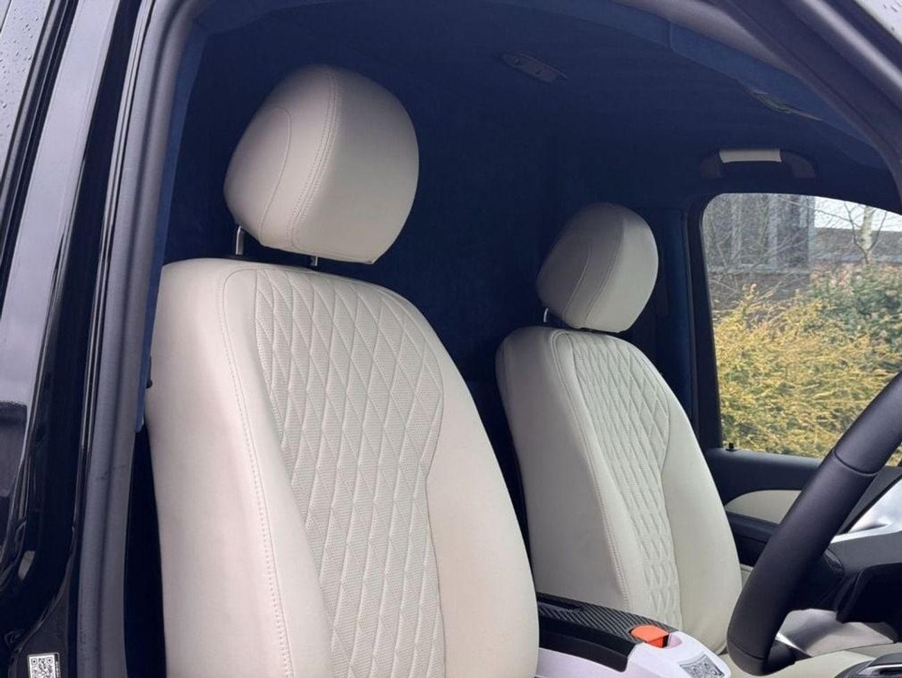 Mercedes-Benz V 300 VIP conversion Brand New 2025 Model in RHD or LHD