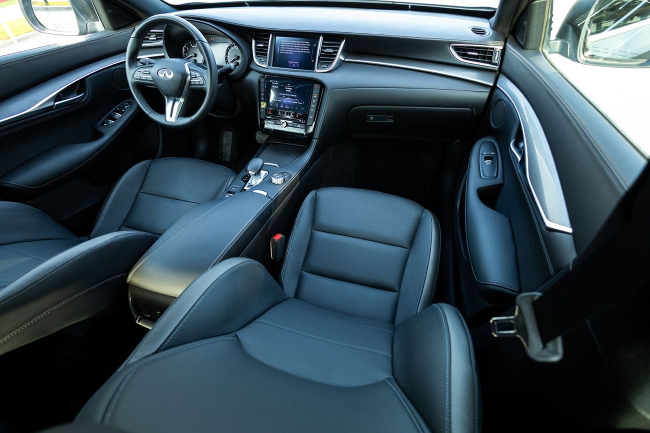 Infiniti QX55 2.0T Luxe (AWD)