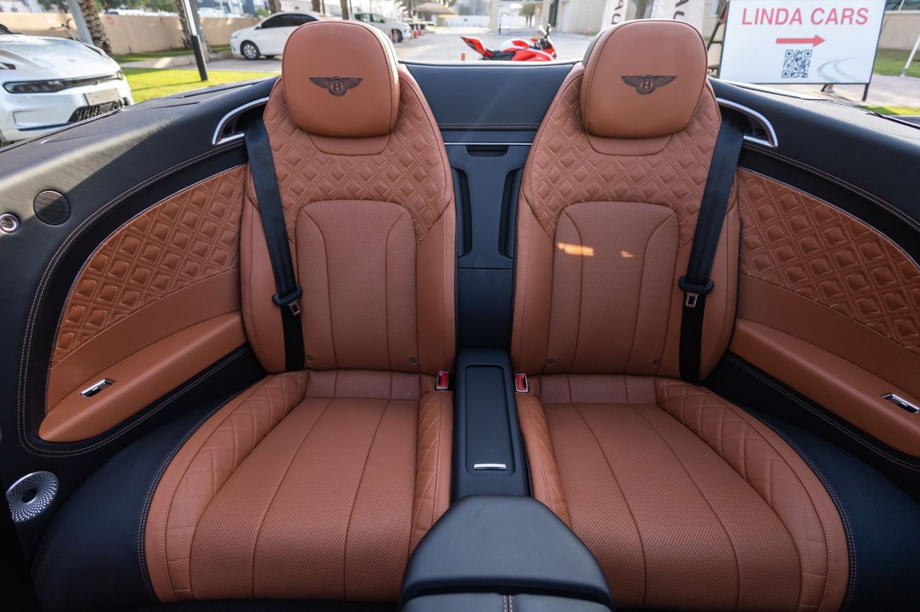 بنتلي كونتيننتال جي تي سي