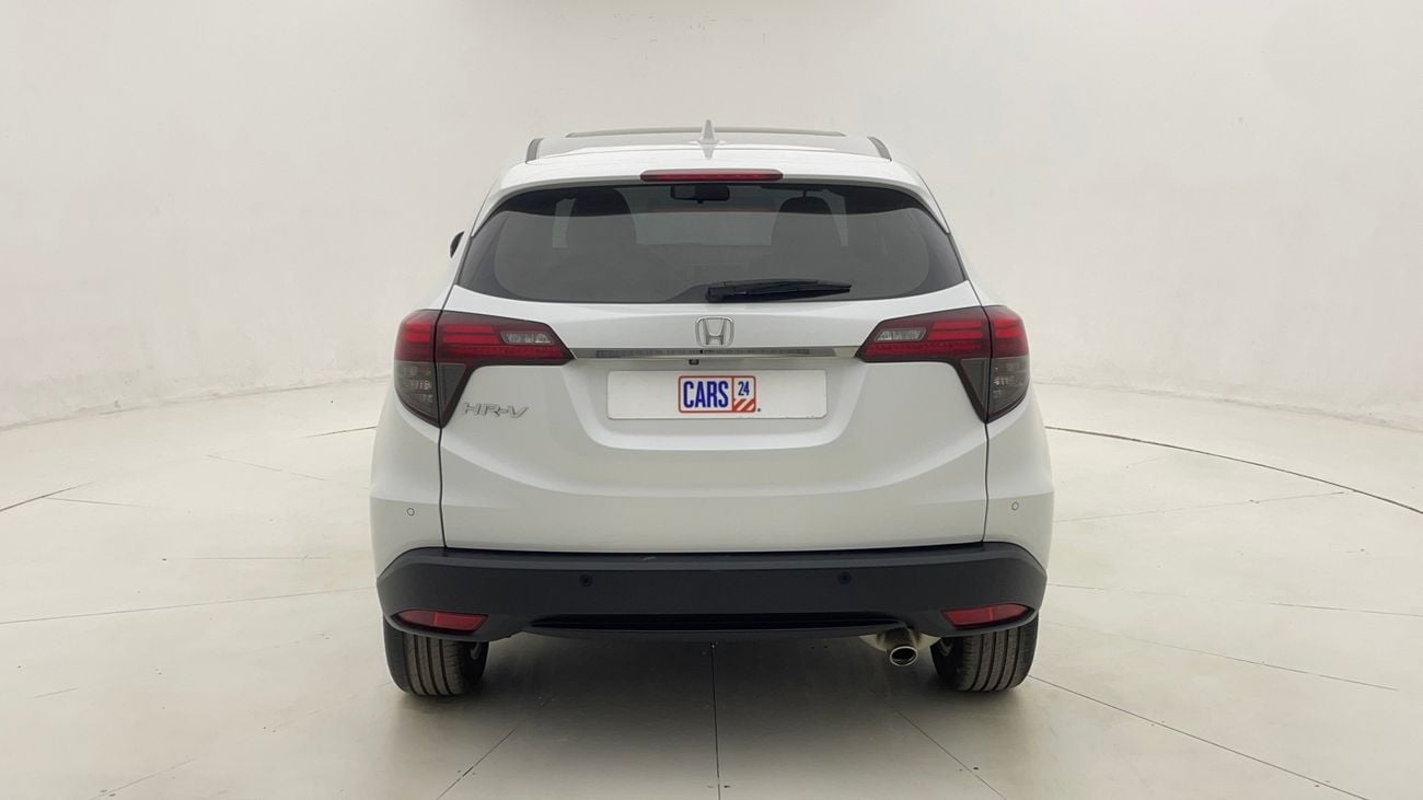 هوندا HRV EX 1.8 | بدون دفعة مقدمة | اختبار القيادة في المنزل