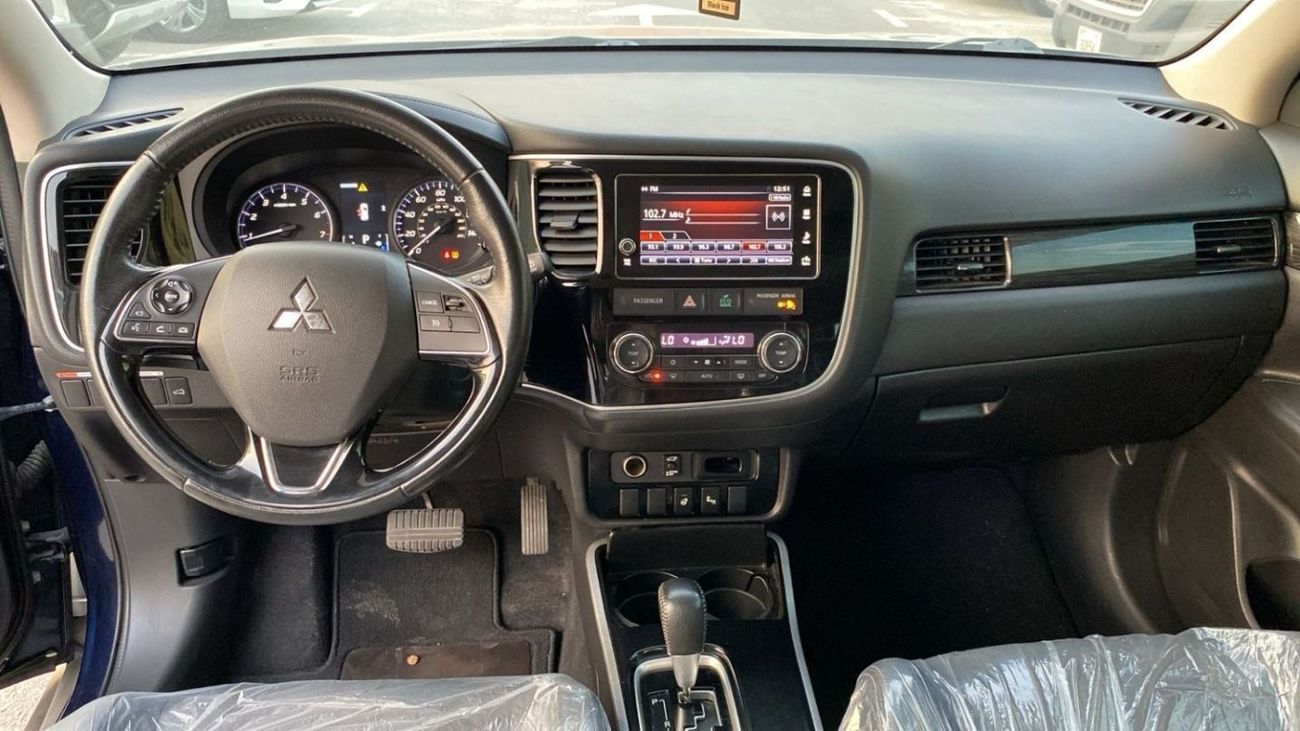 Mitsubishi Outlander GLX Super High 2018 Mitsubishi Outlander SEL Super High (GF)