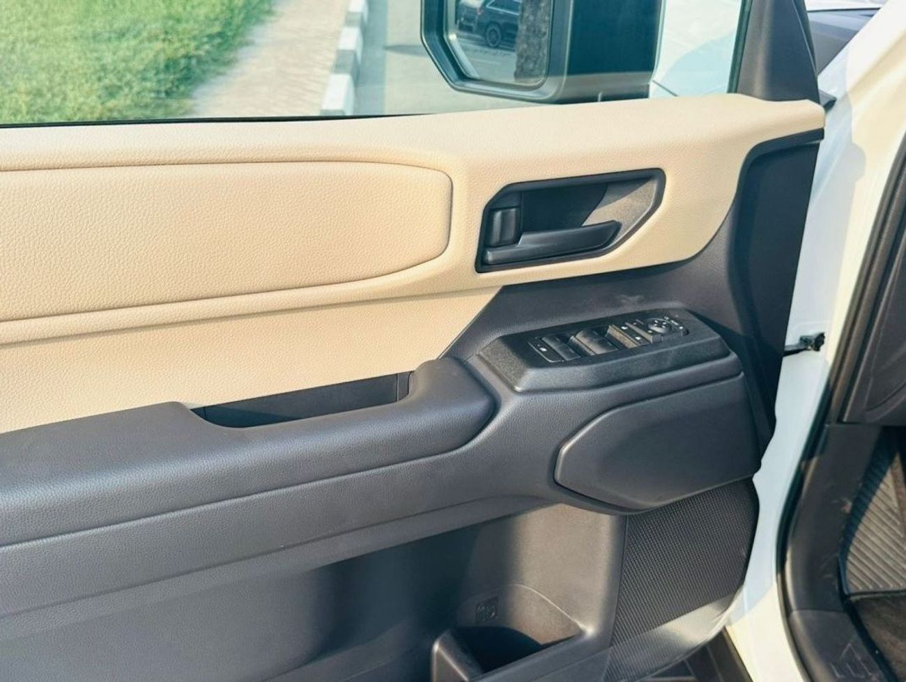 تويوتا برادو 2.4L TXR, KEYLESS ENTRY, PUSH START, ALLOY WHEELS. MONITOR, MODEL 2024