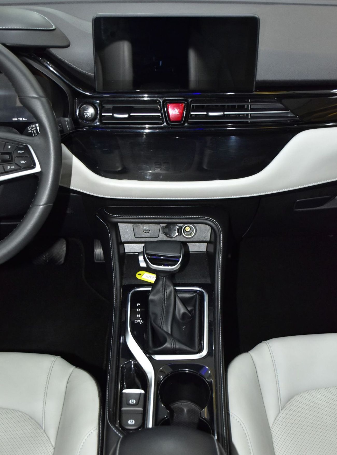 JAC JS4 EXCELLENT DEAL for our JAC JS4 1.5T ( 2023 Model ) in White Color GCC Specs