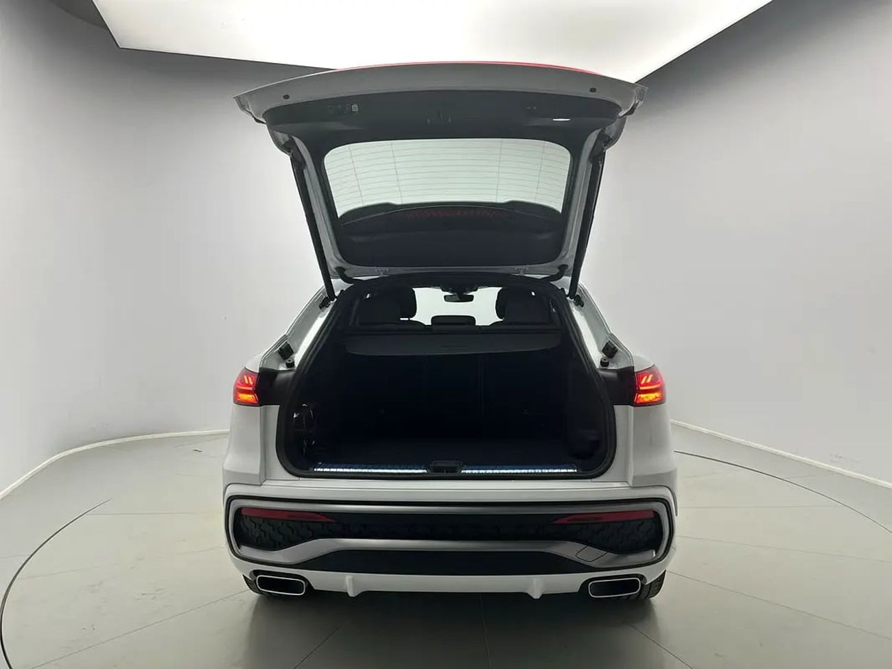 Audi Q5 Sportback TFSI quattro 204hp (Ref# 63918) EXCLUSIVE RAMADAN OFFER