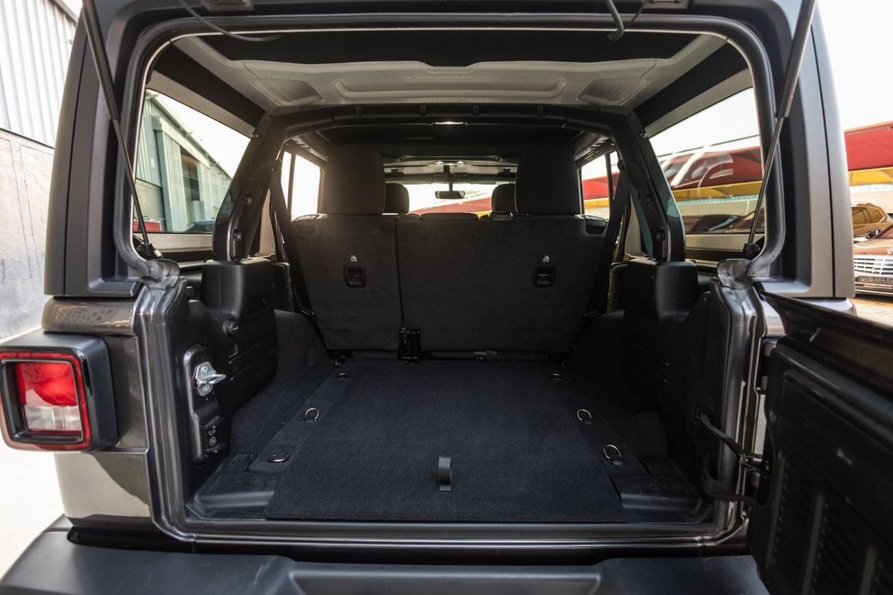 Jeep Wrangler Unlimited Jeep Wrangler Unlimited Sport 2021 GCC | Agency Warranty | Service Contract