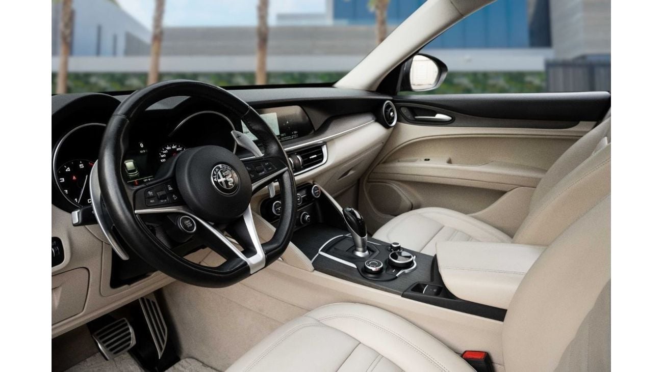 ألفا روميو ستيلفيو 1ST EDITION  | 1,723 P.M  | 0% Downpayment | LOW KMS!