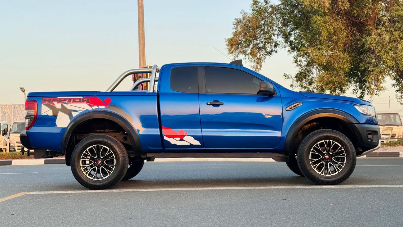 Ford Ranger Raptor SMART CAB RAPTOR | BLACK INTERIOR | 2WD | RHD | 2015 | 2.2L DIESEL ENGINE | AUTOMATIC TRANSMISSION |