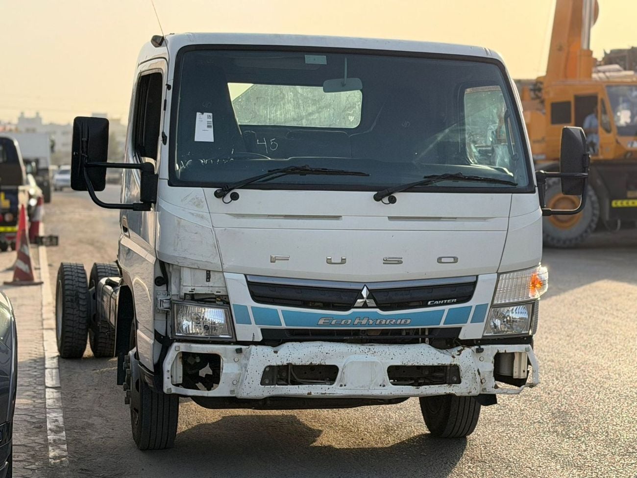 Mitsubishi Fuso Canter V4 DIESEL RIGHT HAND