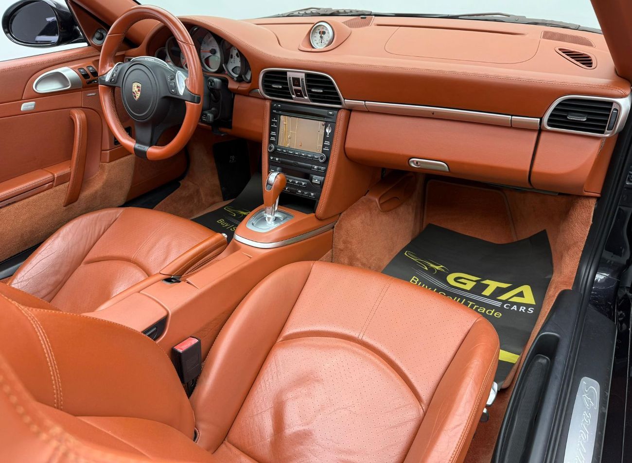 Porsche 911 Carrera 4S 3.8L Convertible 2011 Porsche 911 Carrera 4S (997.2), Full Service History, GCC