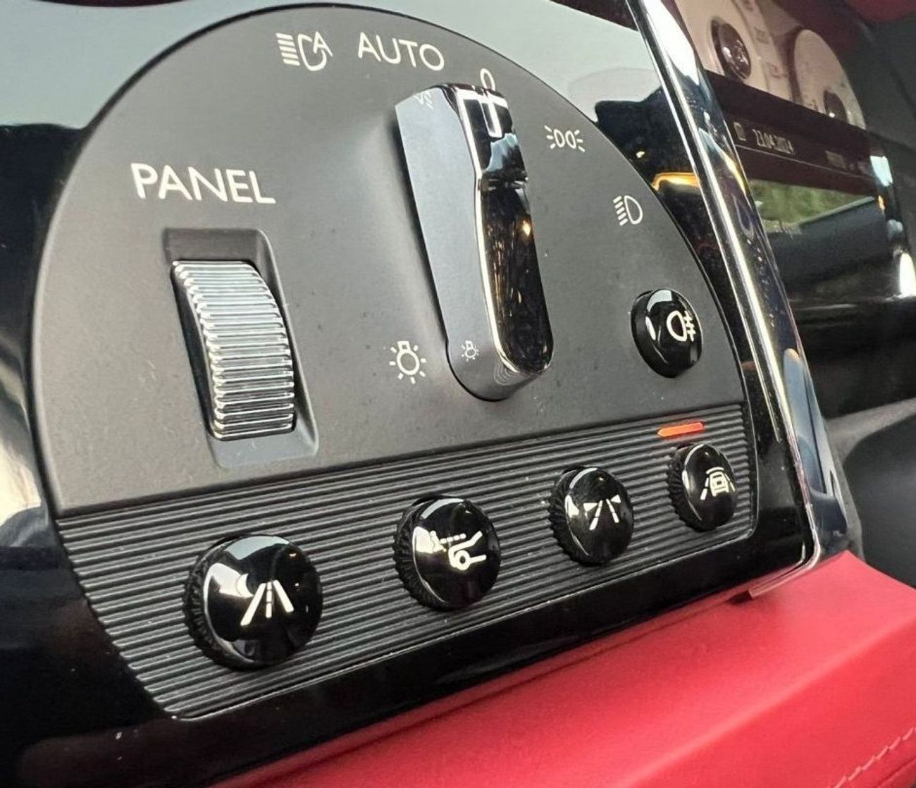 رولز رويس جوست Rolls Royce Ghost | Model: 2018 | GCC Specifications