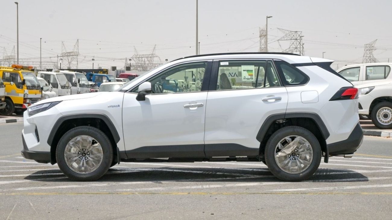 Toyota RAV4 Toyota Rav4 Limited 2.5L Hybrid 4x4 - White - 2024 (Export)