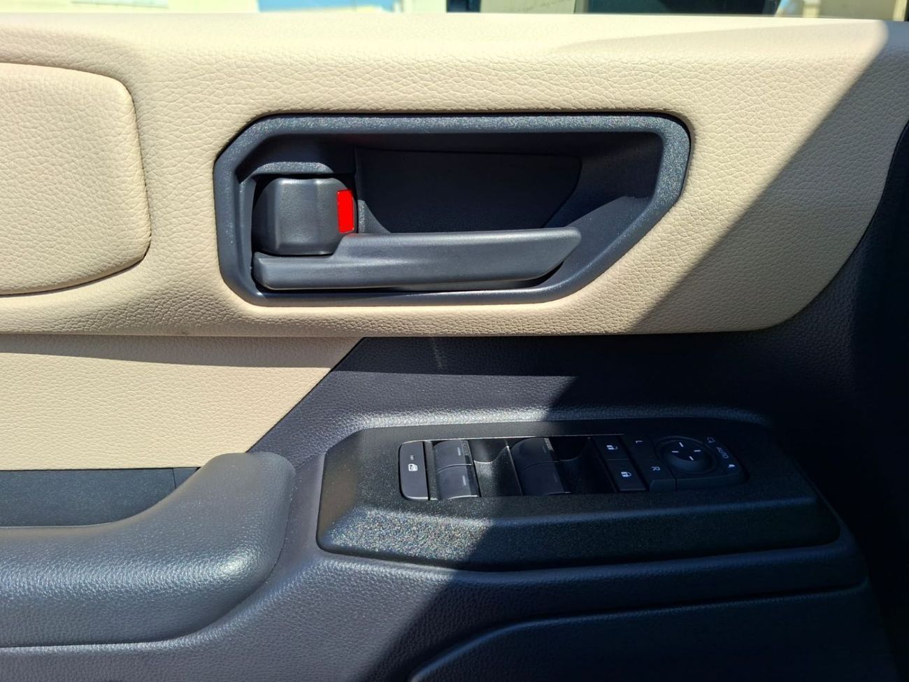 تويوتا برادو TOYOTA PRADO 2.4L PETROL 4X4 TURBO MY 2025