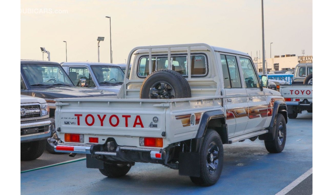 Toyota Land Cruiser Pick Up DC 2022 MODEL TOYOTA LAND CRUISER 79 DOUBLE CAB PICKUP LX V6 4.0L PATROL 4WD MANUAL TRANSMISSION