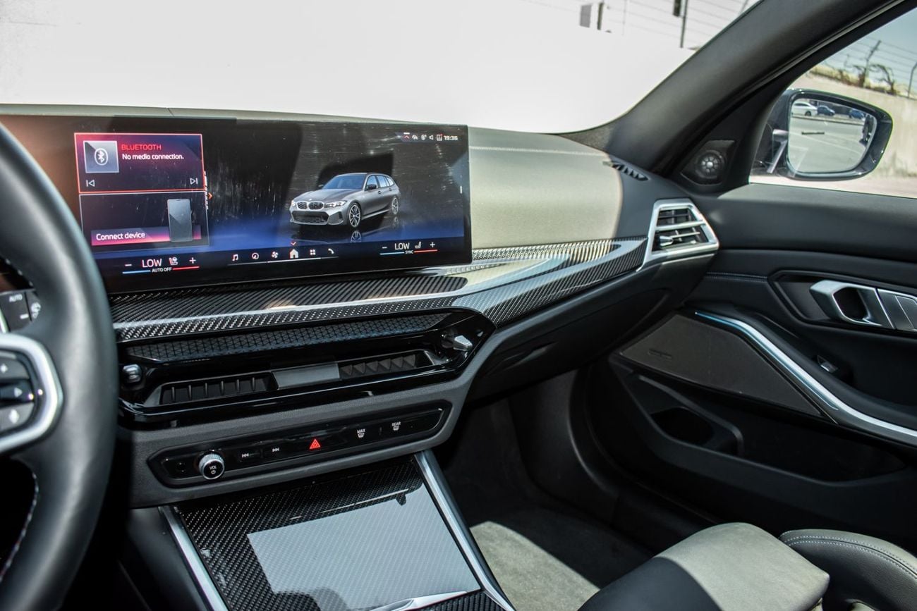 بي أم دبليو M340i XDRIVE