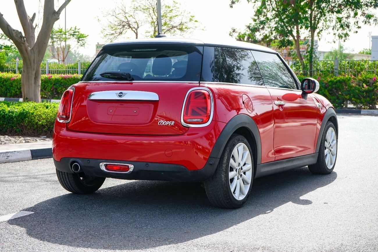 Mini Cooper Std 1.5L (4 Seater)