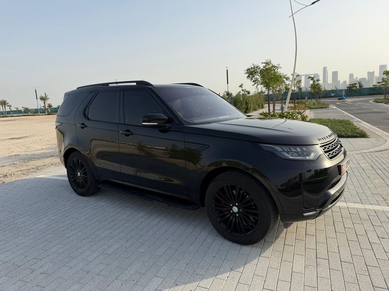 Land Rover Discovery HSE 3.0L