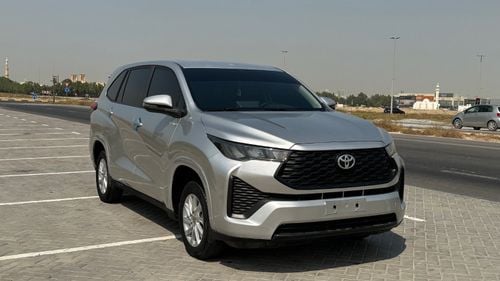 Toyota Innova GLE HEV