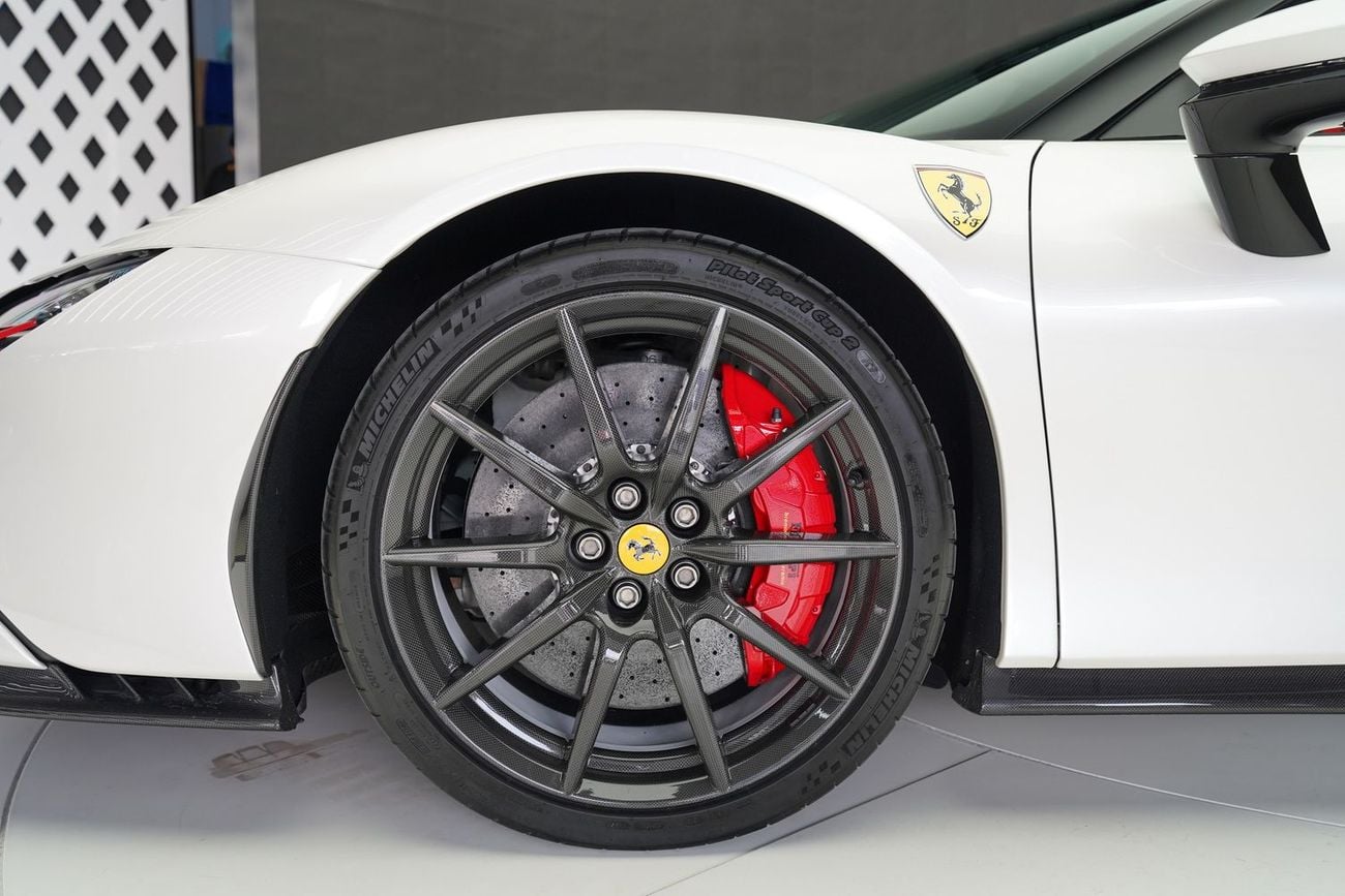 Ferrari SF90 Spider ASSETTO FIORANO