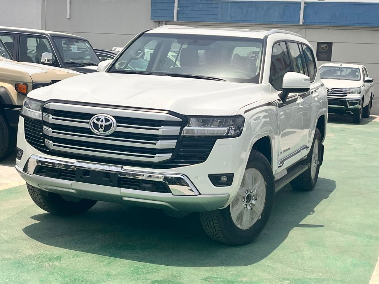 Toyota Land Cruiser GXR 3.5L