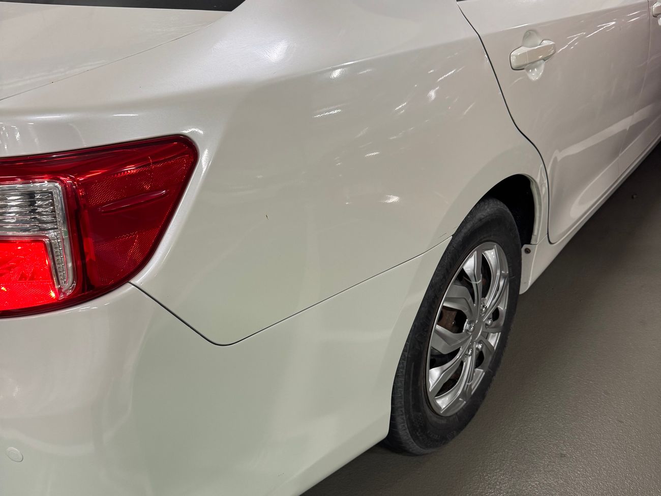 تويوتا كامري 1.8