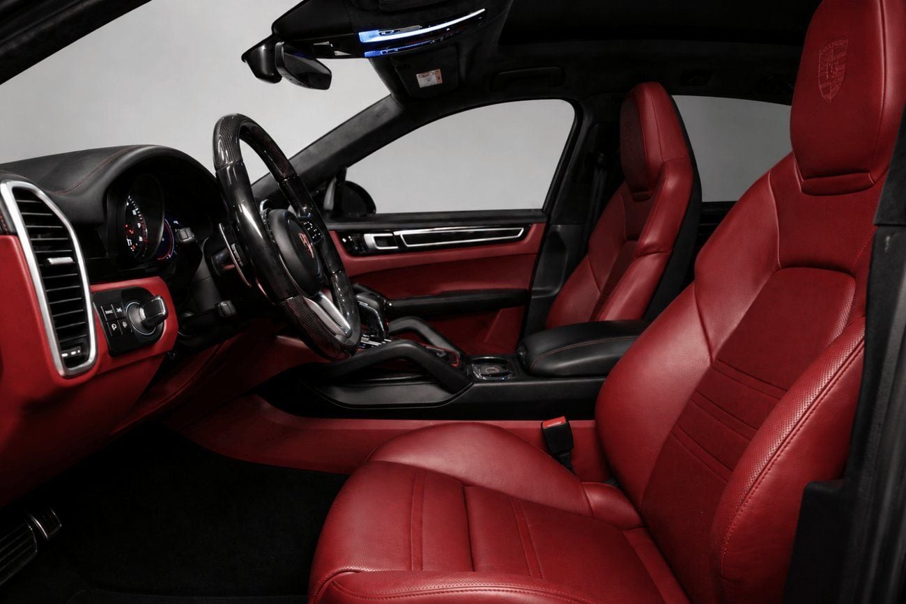 Porsche Cayenne GTS