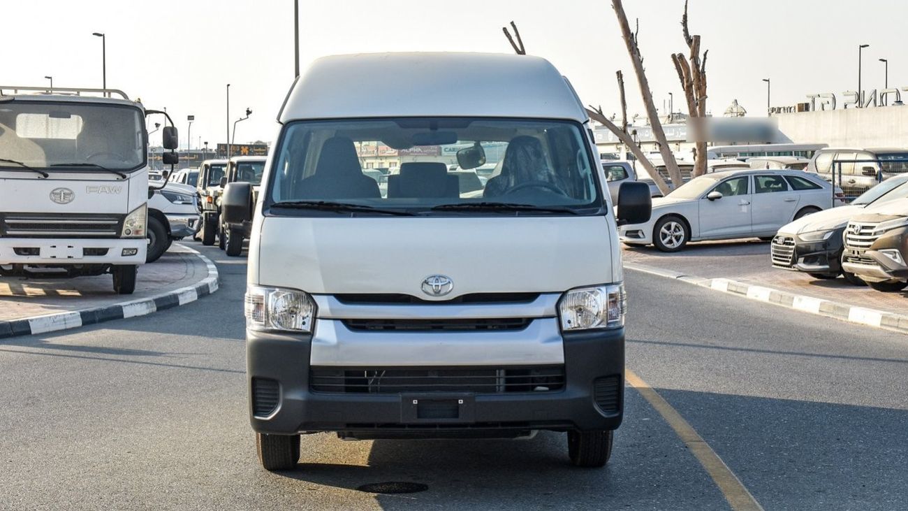 Toyota Hiace 2.7L
