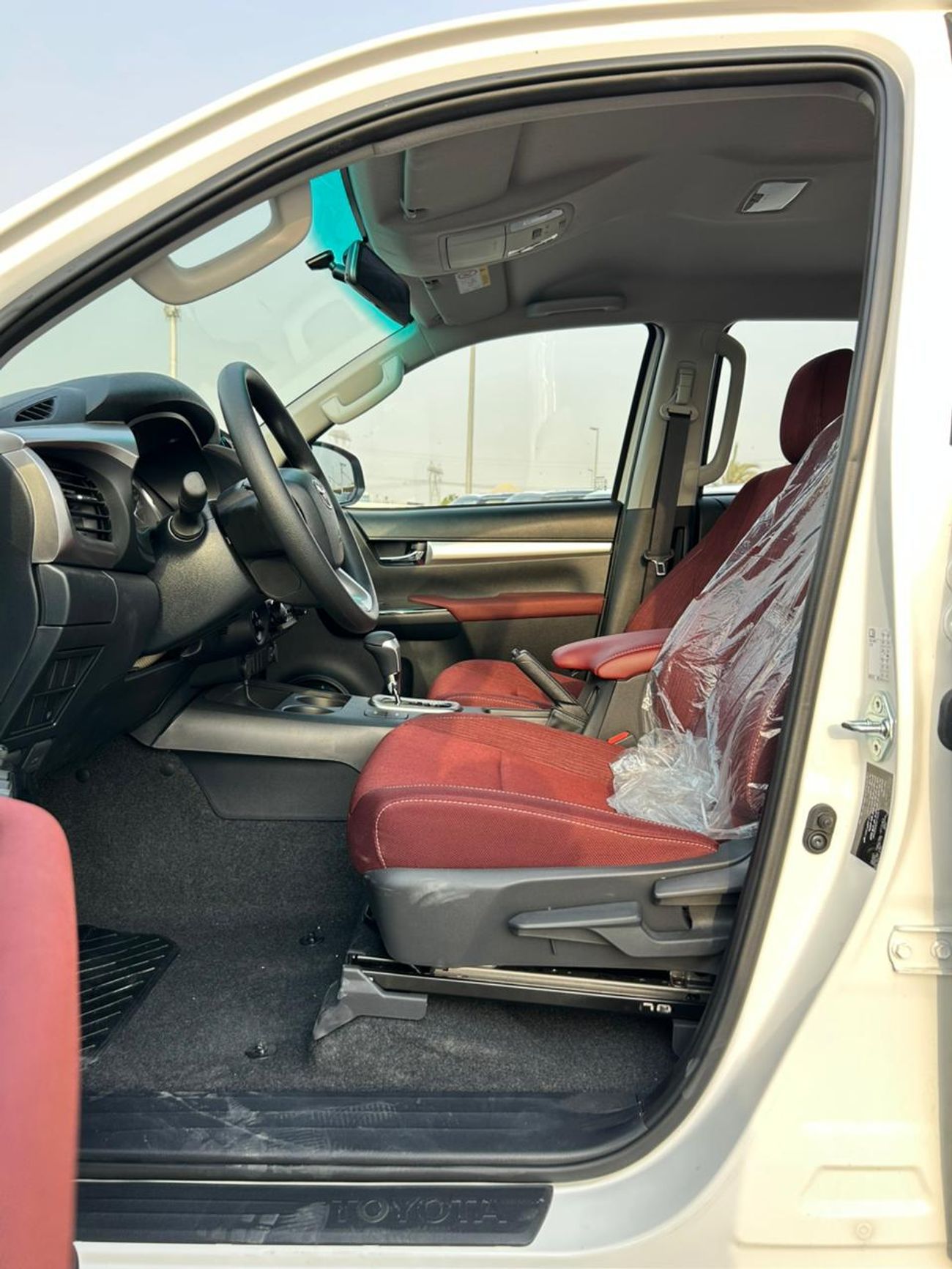 Toyota Hilux GLX 2.7L Double Cab Utility 4WD A/T