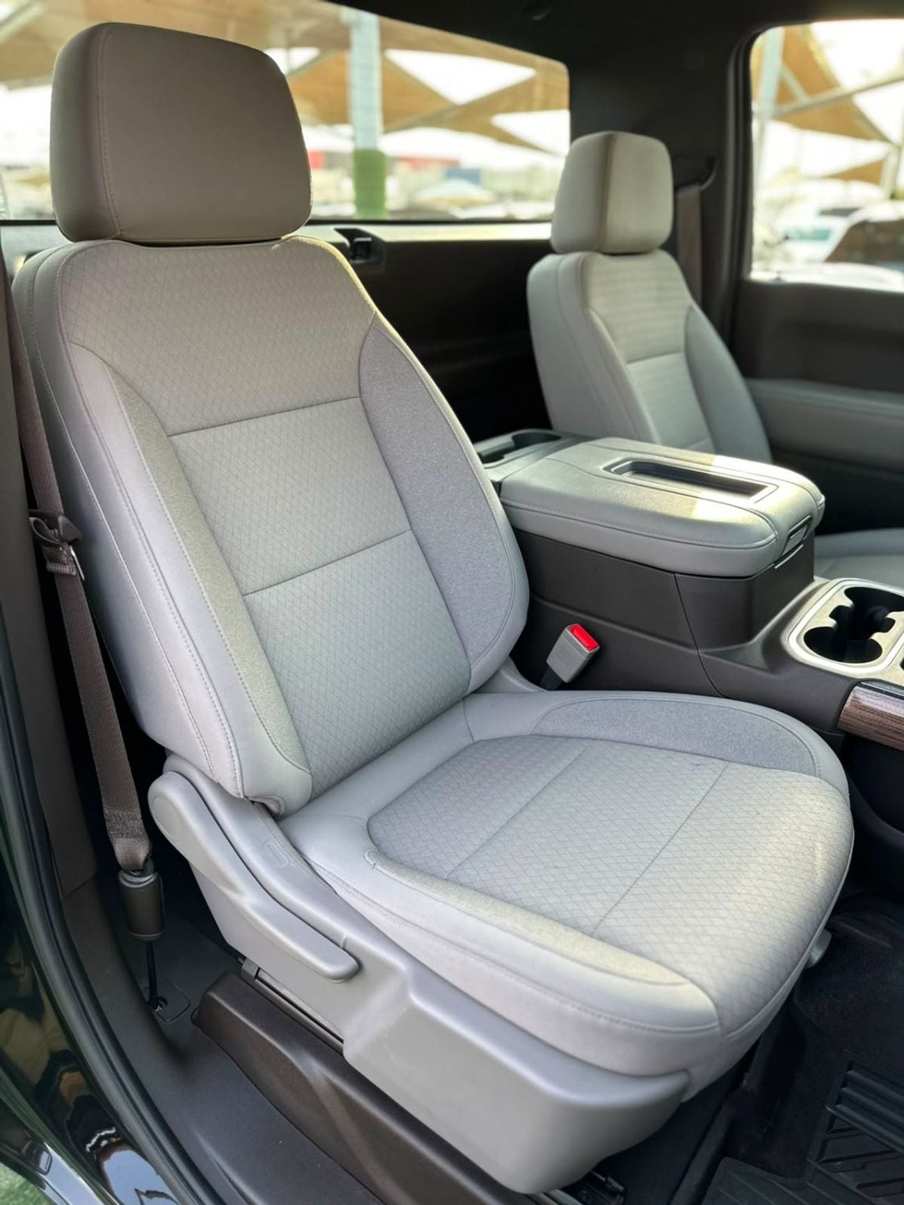 شيفروليه سيلفارادو 1500 REGULAR CAB 2LT TRAILBOSS