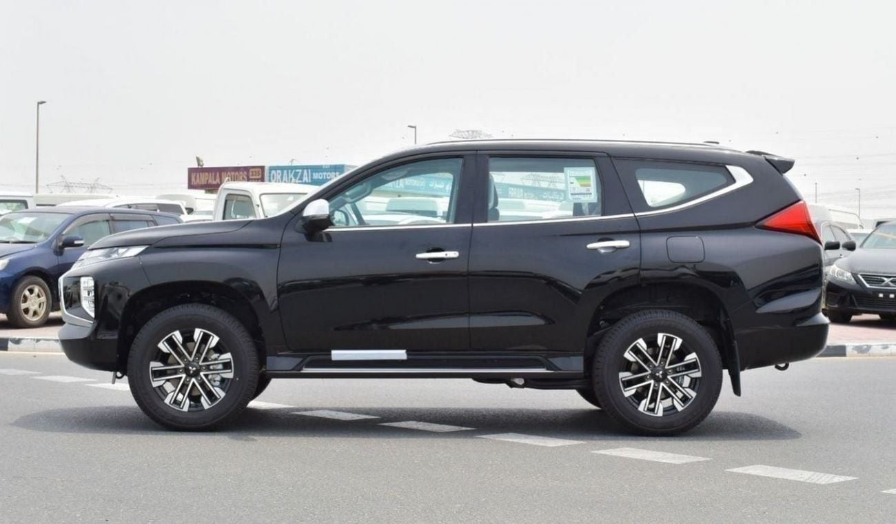 Mitsubishi Montero Brand New Mitsubishi Montero Sport 2023 Export 3.0L A/T 4WD Petrol|Black/Black|MONTEROSPORTGLS3