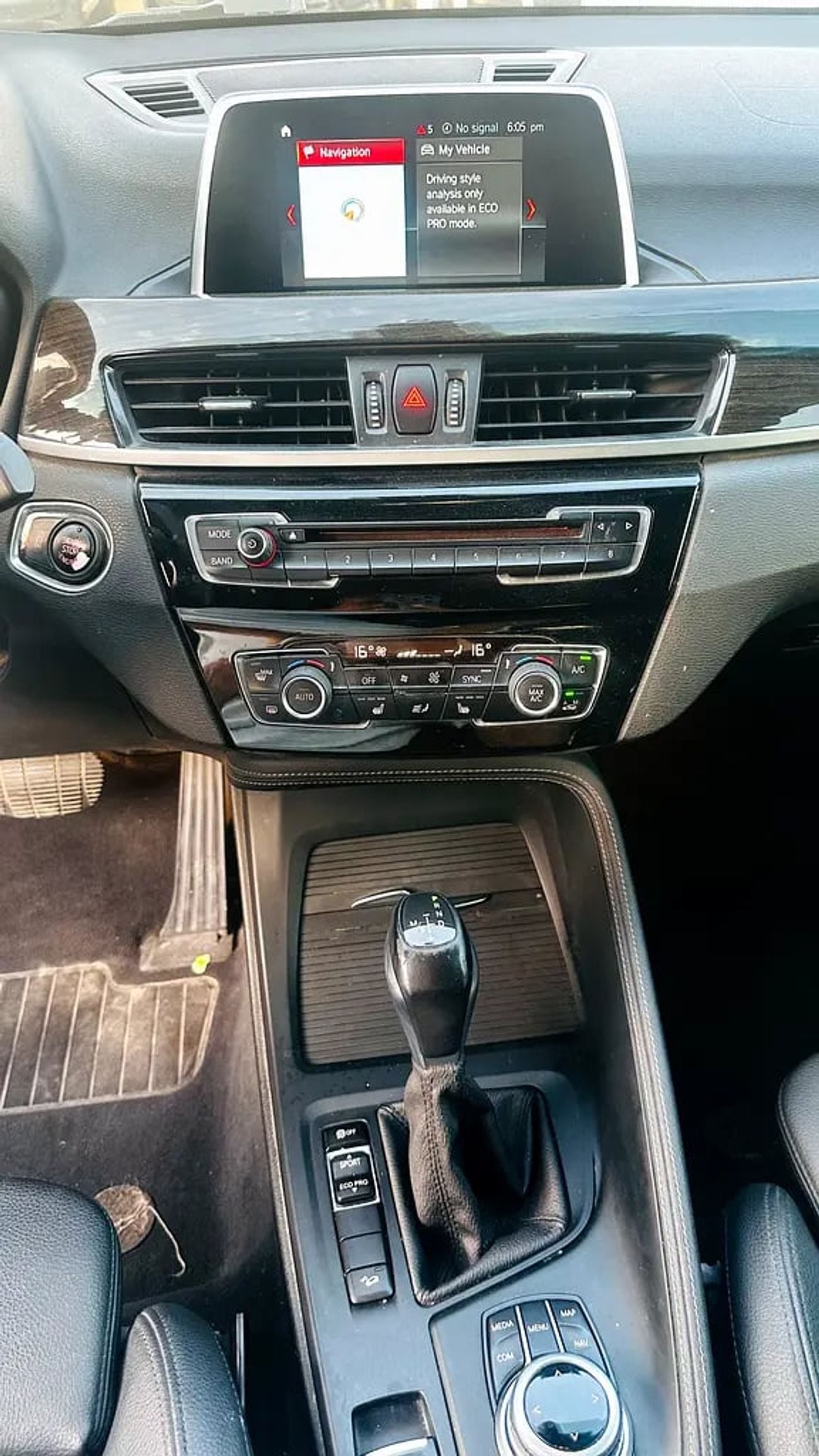 BMW X1 sDrive 28i - American Specs - Excellent Condition