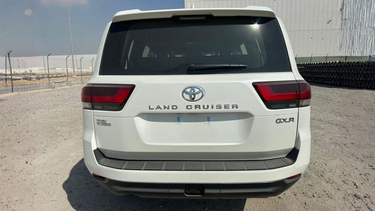 Toyota Land Cruiser GX-R . 3.5L . Petrol . V6 . 4WD . 7 Seater . 4 Door