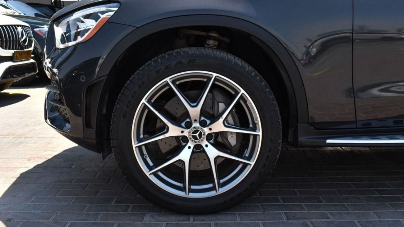 Mercedes-Benz GLC 300 4MATIC MERCEDES GLC300 AMG / 2022 / USA