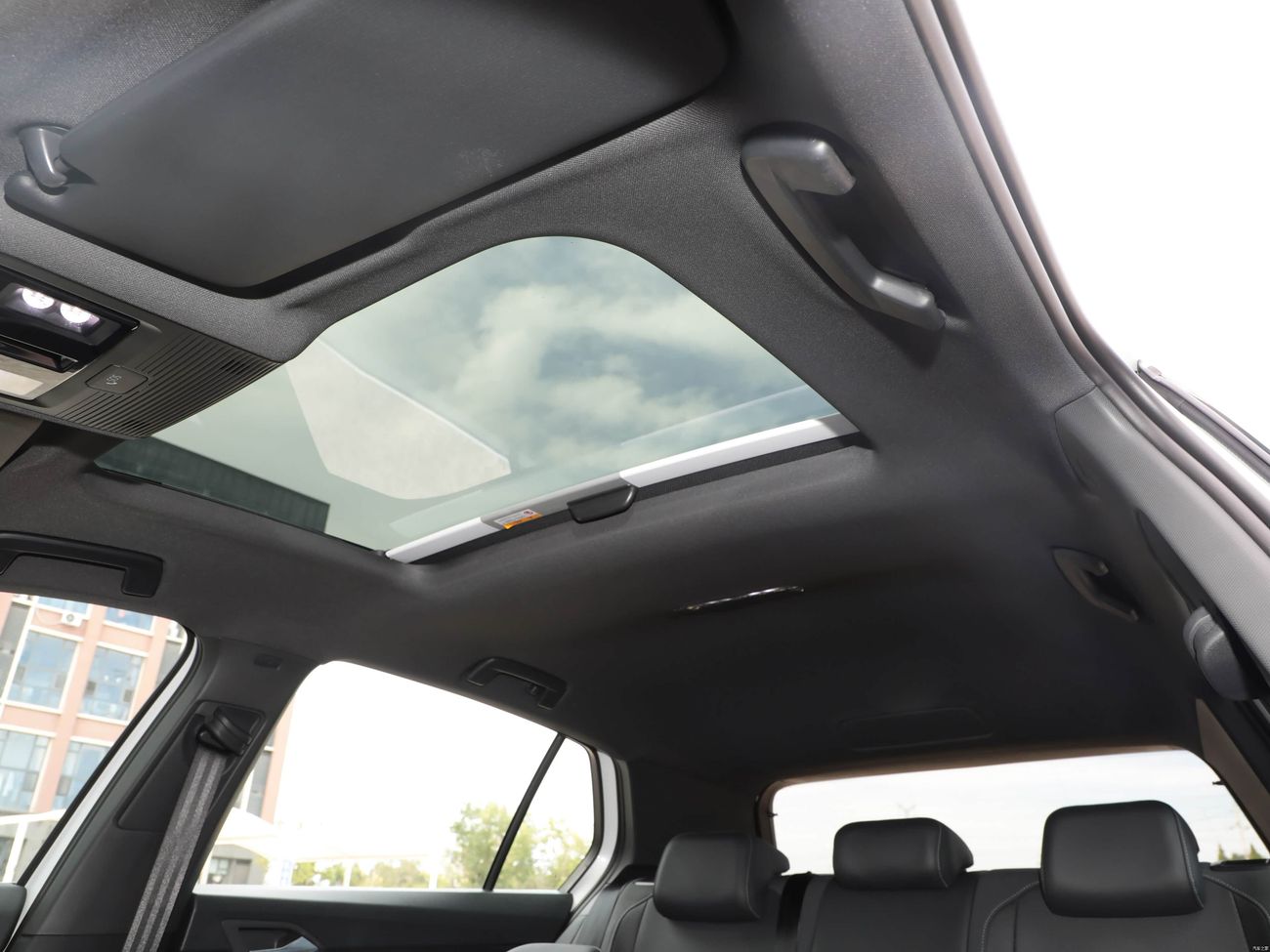 Volkswagen Golf R 1.5