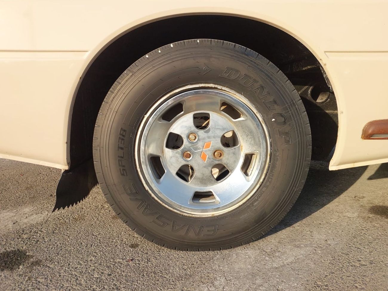 Mitsubishi Rosa MITSUBISHI ROSA BUS RHD 1995 MODEL 3.9 L DIESEL AUTOMATIC(PM30430)