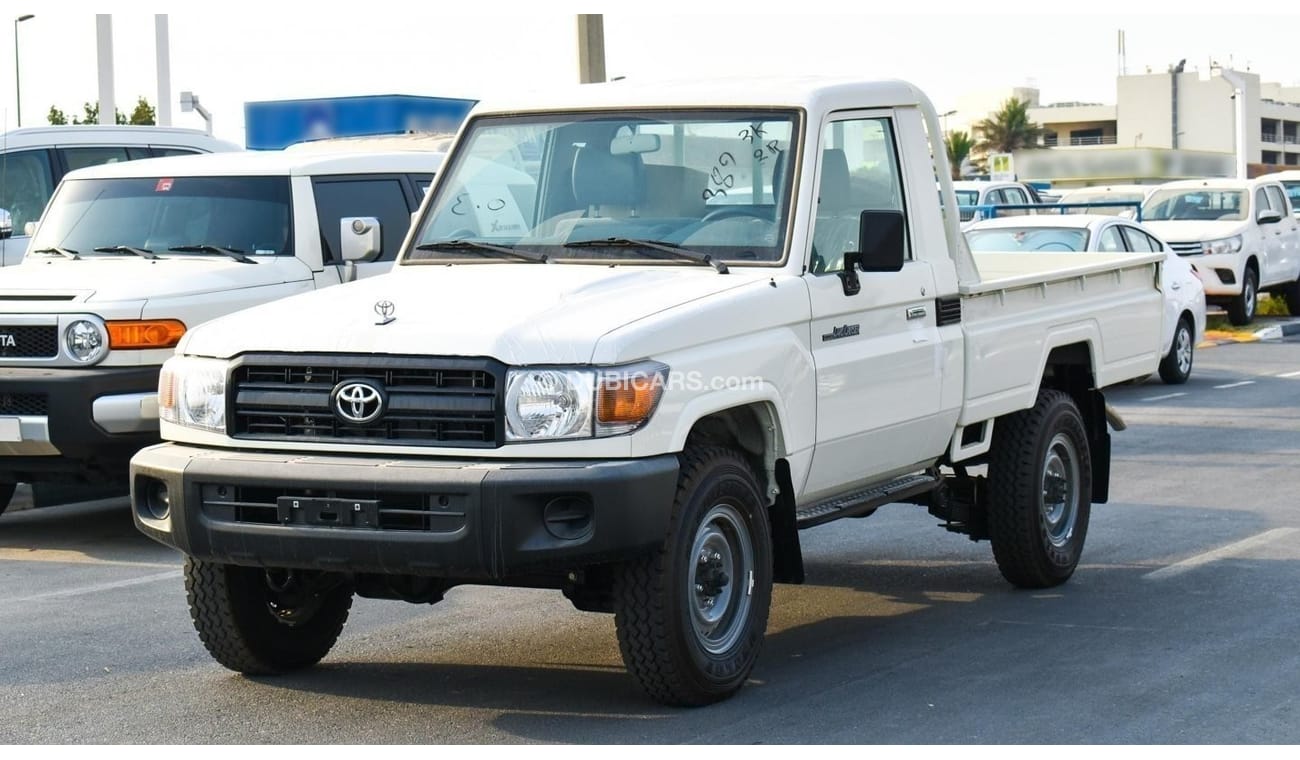 Toyota Land Cruiser Pick Up SC 4.2L Diesel V6 Single Cabin