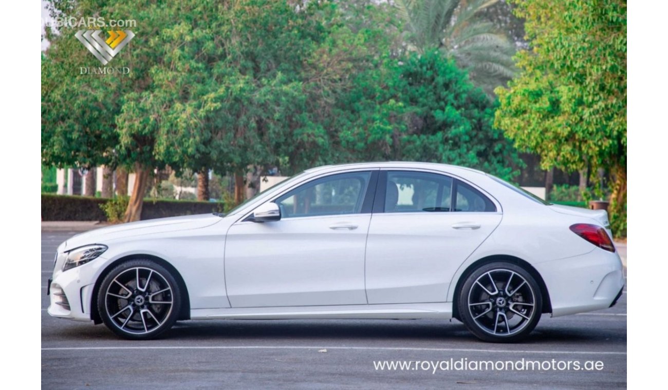 مرسيدس بنز C 200 بريميوم Mercedes Benz C200 AMG kit 2020 GCC Under Warranty