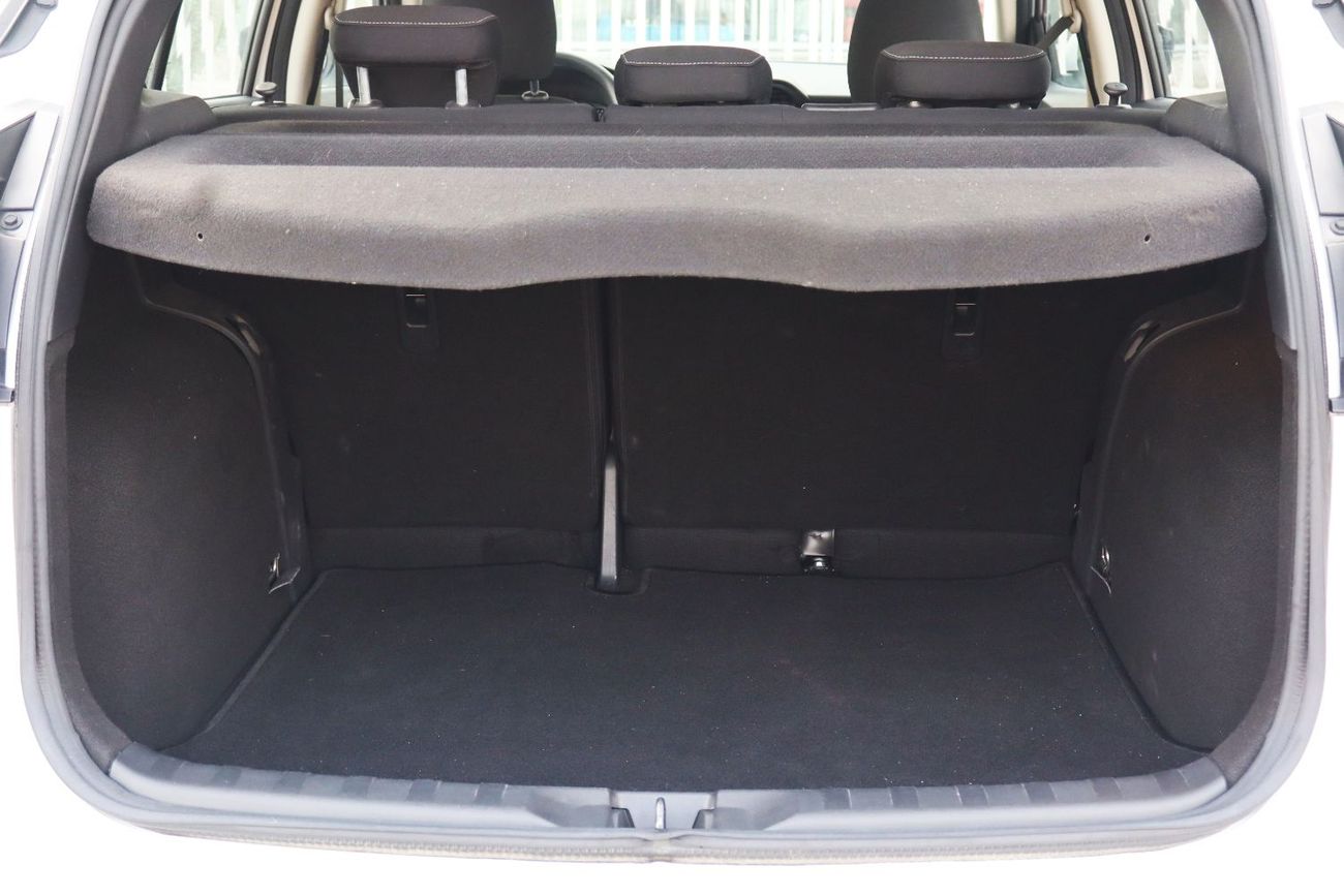 نيسان كيكس SL 1.6L