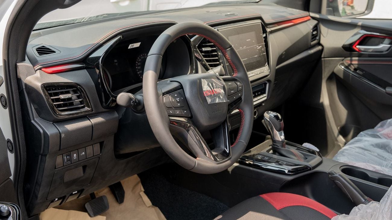 إيسوزو D ماكس 2025 ISUZU D-MAX GT Double Cabin 4x4 3.0L Diesel - GCC (White)