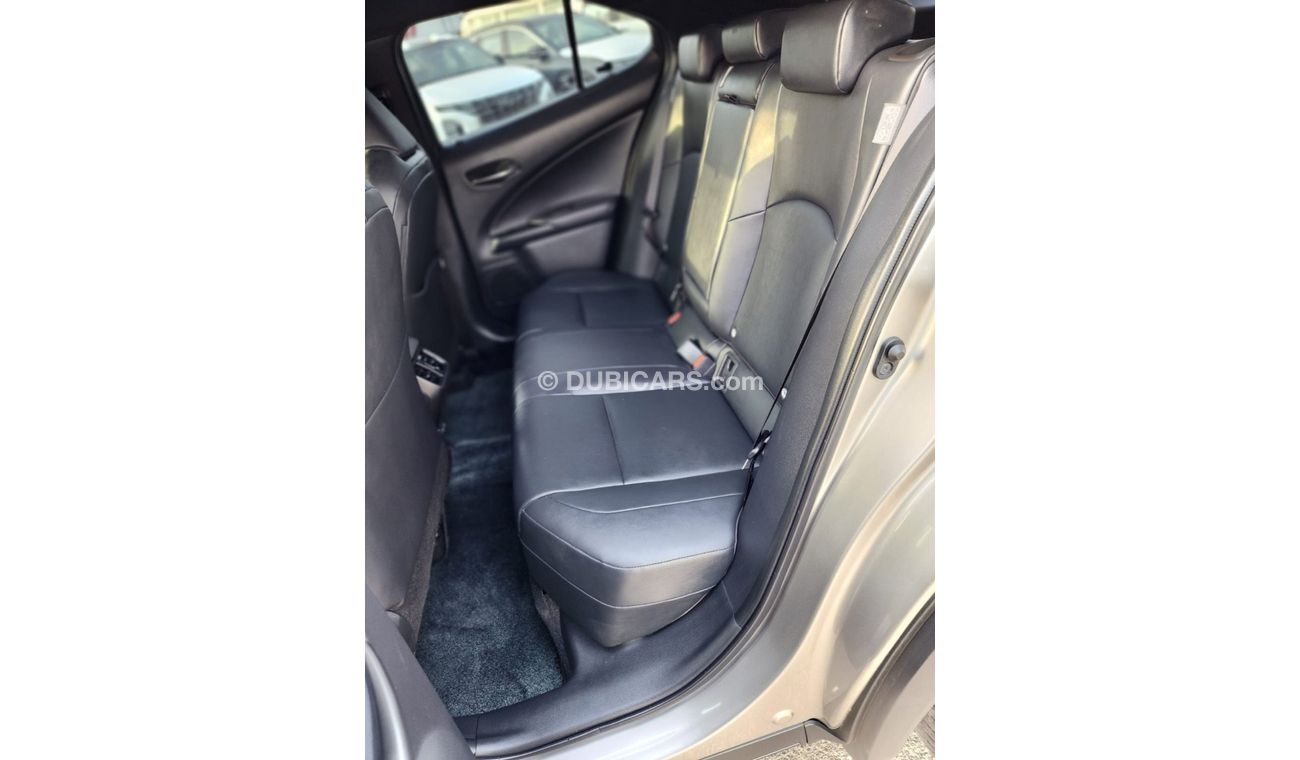 Lexus UX200 LEXUS UX200 FULL OPTION