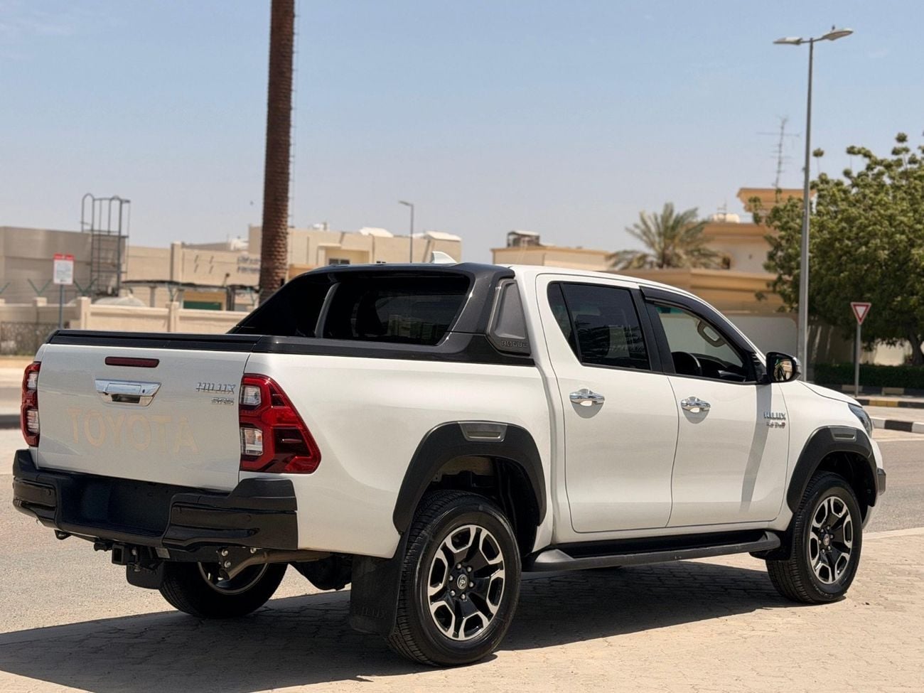 Toyota Hilux SGLX SR5 export from Australia