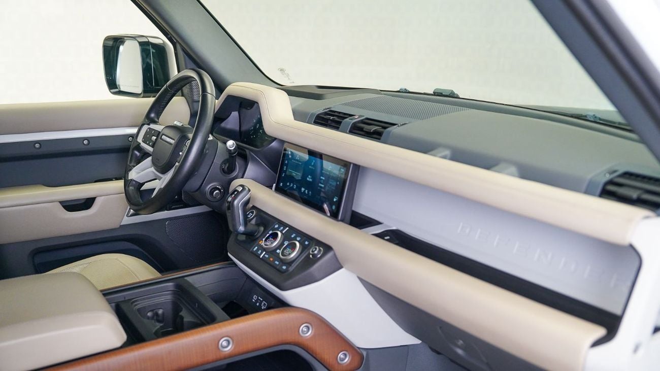 Land Rover Defender P400 110 X-Dynamic HSE 3.0L (7 Seater) | AED 4,429 PM | Warranty April 2026 | GCC