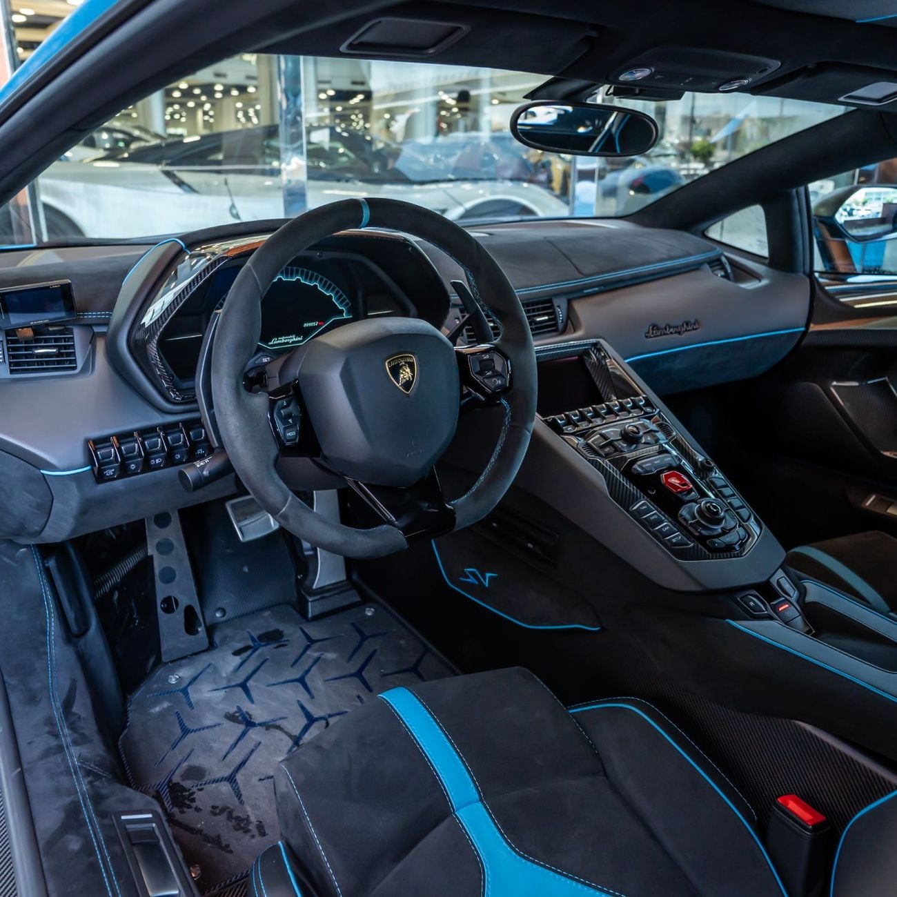 Lamborghini Aventador LP 750 SV