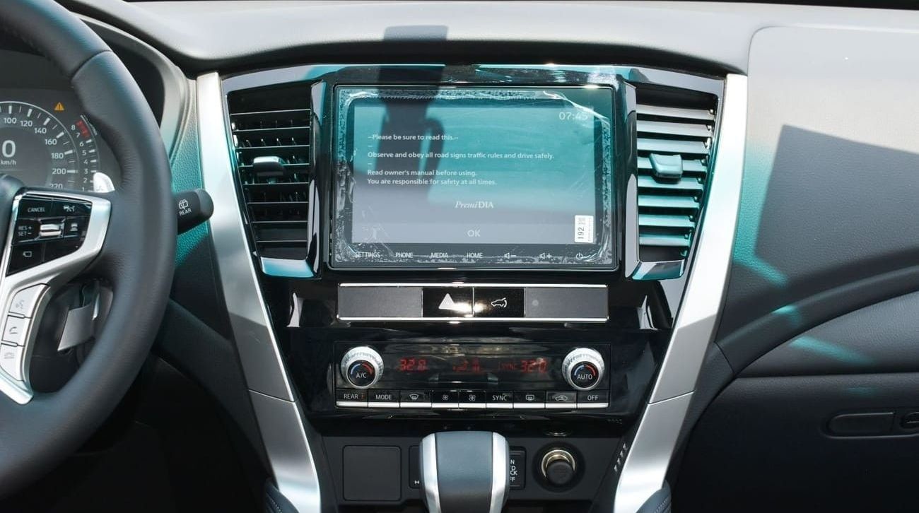 ميتسوبيشي مونتيرو سبورت Brand New Mitsubishi Montero Sport 2023 Export 3.0L A/T 4WD Petrol | Black/Black |MONTEROSPORTGLS4