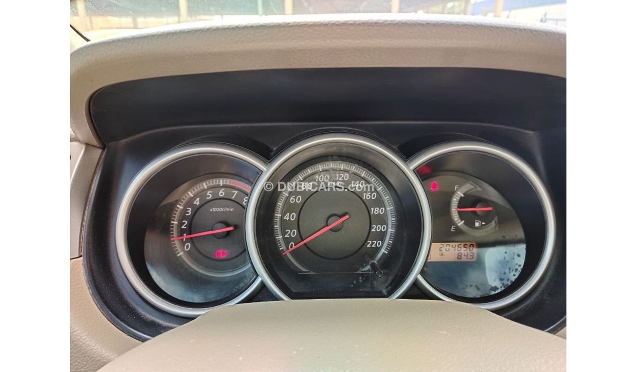 Nissan Tiida 1.8 2011 GCC