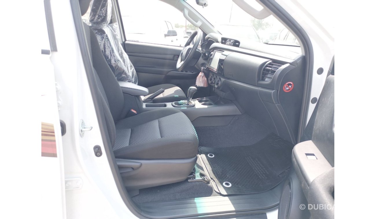 Toyota Hilux 4WD Double Cabin 2.4L Deisel AT