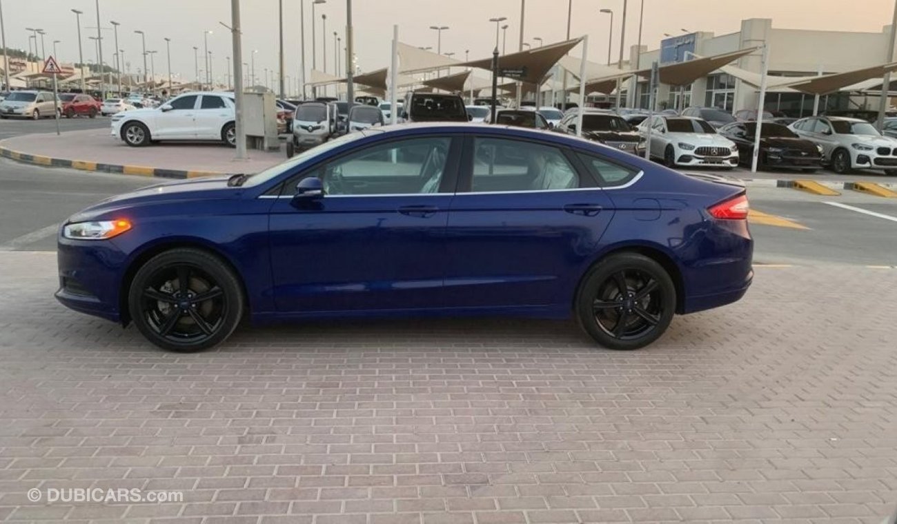 Ford Fusion SE SE SE Very Clean Car